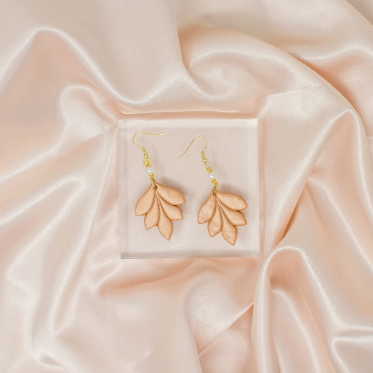 Rose 18K Gold Pearl Dangle Drop Earrings