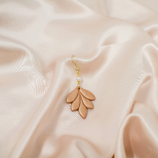 Rose 18K Gold Pearl Dangle Drop Earrings