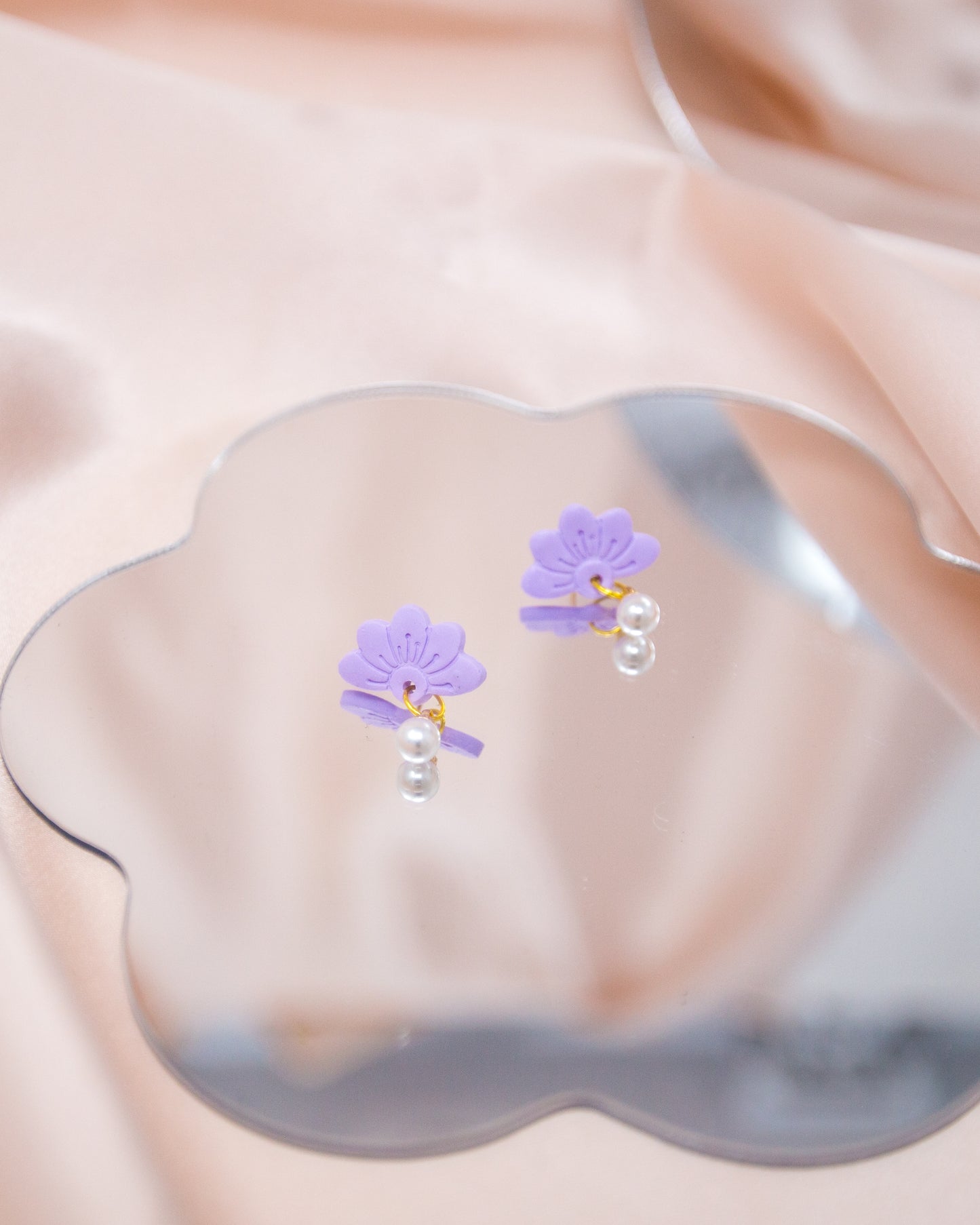 Purple Half Daisy Flower with 18K Gold Plated Pearl Dangle Earring